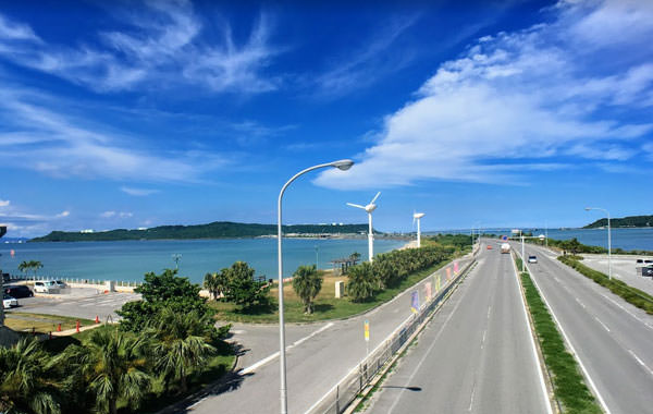 沖縄自動車道
