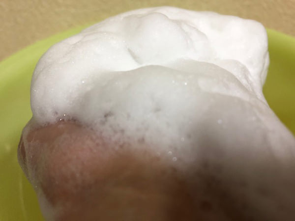 阿蘇くんわの里 和潤精 馬油ソープ洗顔石鹸の泡