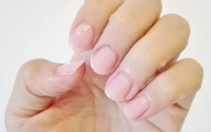 043nail-enamel