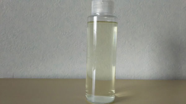 混ぜて完成したアロエ化粧水の写真