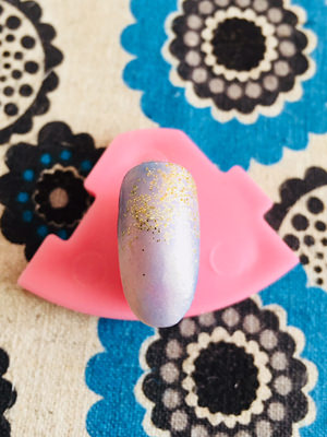 056space-nail